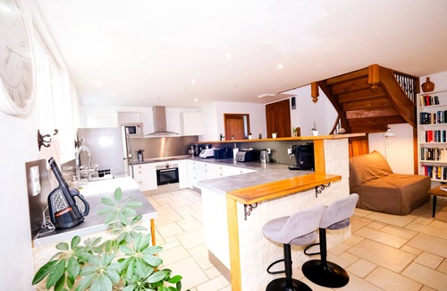 Castelnau-de-Montmiral Villa | Villa Maurine - Pool & Spa & Fitness