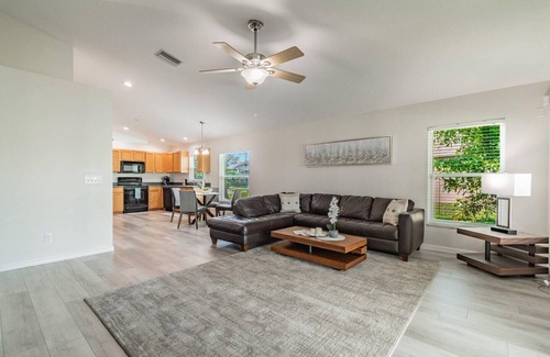 Sabal Harbour House | Villa Madeira -Stylish Pool Abode with Lake Views by Gulfcoast Holiday Homes