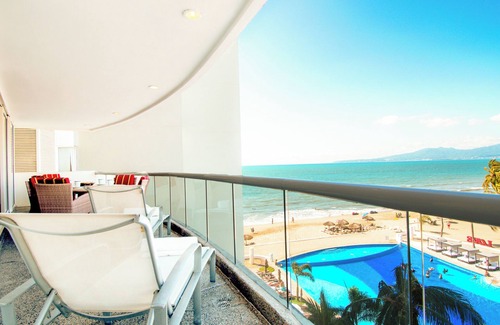 Nuevo Vallarta Villa | Villa Magna - Alcatraz 241 by Kivoya