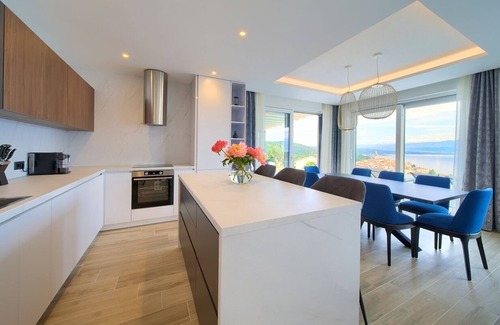 Vrbnik Villa | Villa MAJESTIC with sauna and beautiful views