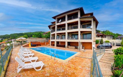 Osenovo House | Villa Makeli