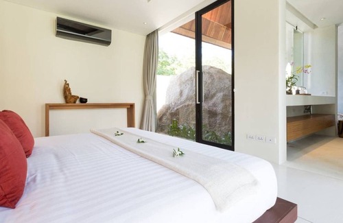 Thong Krut Villa | Villa Malabar - Luxury 5 bedroom villa