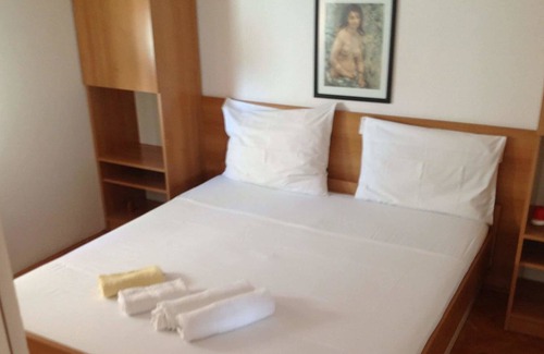 Ist Apartment | Villa Manda