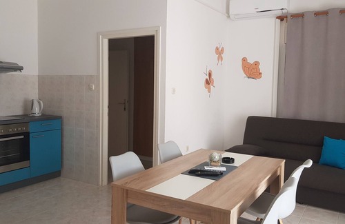 Ist Apartment | Villa Manda