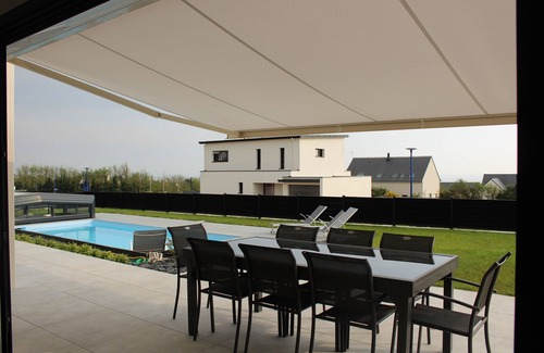 Le Pouldu House | VILLA MARA CONTEMPORARY SWIMMING POOL COVERED HEATED SEA VIEW 5 MN BEACHES