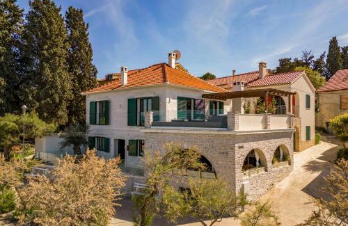 Zman Villa | Villa Mare Vista