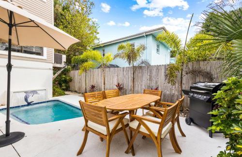 Siesta Key Village House | Villa Margarita - 314L