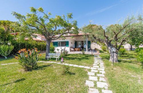 Palinuro Apartment | Villa Maria Luisa vista mare, Palinuro - Happy Rentals