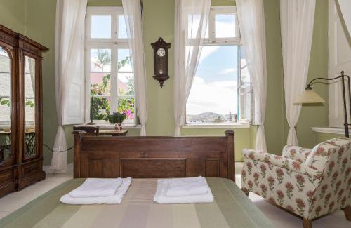 Ermoupoli House | Villa Maria-Syros