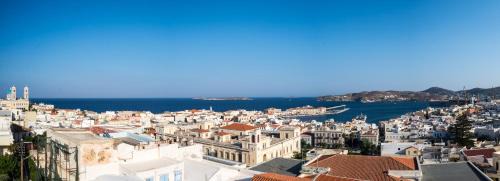 Ermoupoli House | Villa Maria-Syros