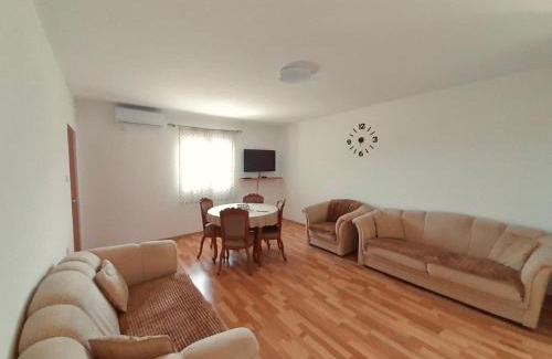 Sinon Villa | Villa Marija