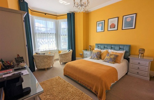 Torquay Bed & Breakfast | Villa Marina