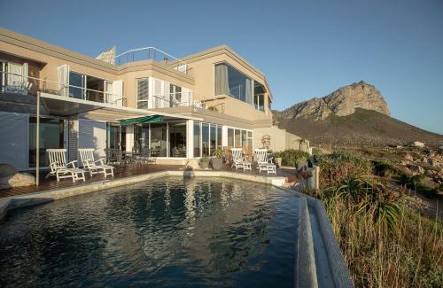 Pringle Bay House | Villa Marine Guest House