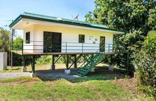 Parrita House | Villa Mariposa - Peaceful and relaxing w/ocean view & WiFi