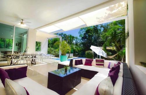 Playacar Fase II Apartment | Villa Mariposa with private pool Jacuzzi und Incl services