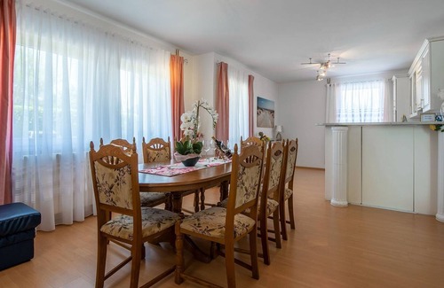 Kastel Cottage | Villa Martina with private Pool and garden