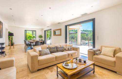 Saint-Cezaire-sur-Siagne Villa | Villa Mas des Lavandes by Villa Plus
