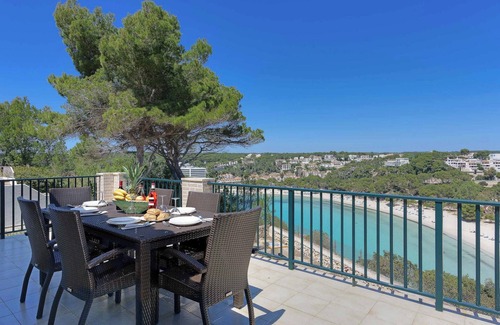 Cala Galdana Villa | Villa Mascaro - Large Traditional Menorcan Villa with Family Pool and Sea View