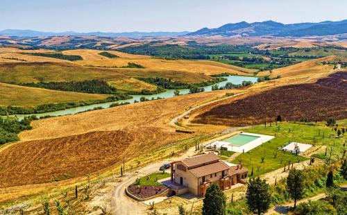 Peccioli Villa | Villa Massimiliano by PosarelliVillas