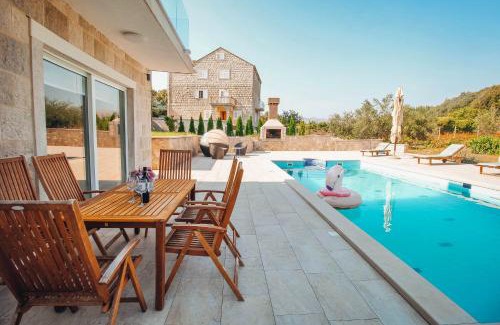 Komaji Villa | Villa Matanovi Dvori