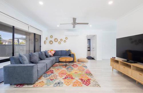 Caves Beach Villa | 'Villa Mayakoba' Tropical Oasis with Pool and Cabana