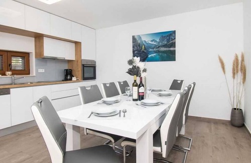 Stankovci Villa | Villa Meadow with swimming pool