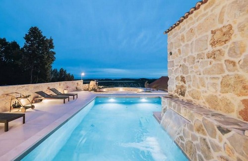 Popovici House | Villa Mediterranean Estate
