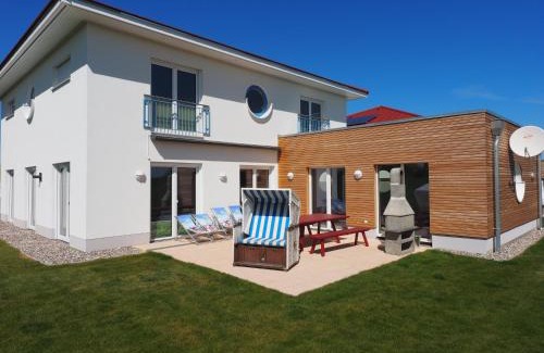 Hohen Wieschendorf House | Villa Meermaid mit Schwimmbad
