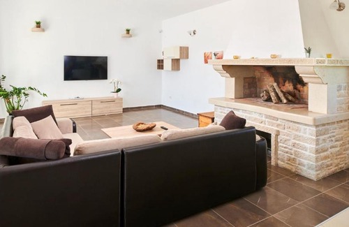 Vizinada House | Villa Melli by Villas Holiday