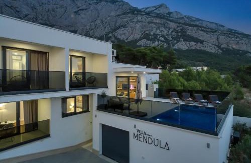 Veliko Brdo Villa | Villa Mendula