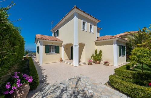 Kaligata Villa | Villa Mera in Kaligata