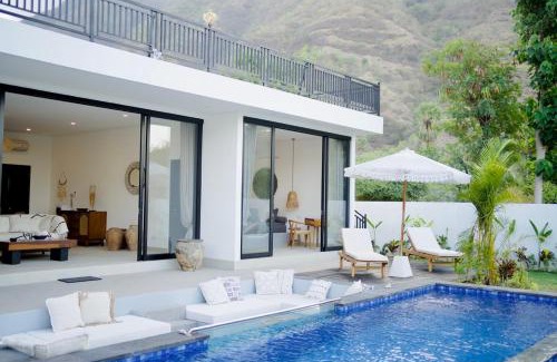 Amed Villa | Villa Mercure
