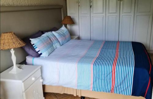 St. Lucia Apartment | Villa Mia 9, St Lucia Self-catering unit in Popular tourist town near beaches