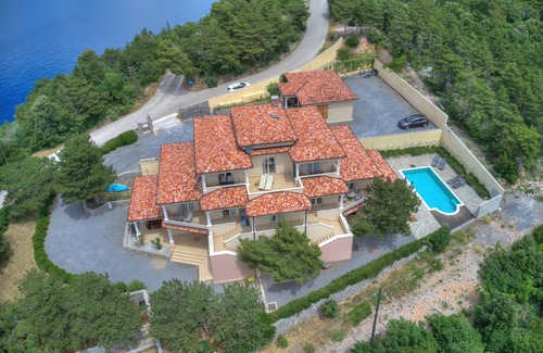 Sveti Juraj Apartment | Villa Mia - One Bedroom Apartment with Pool (3 Persons) - Sveti Juraj, Senj