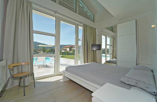 Ameglia Villa | Villa Micol 5' from the sea!