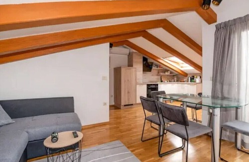 Kuceli Villa | Villa Mihaela by Villas Guide