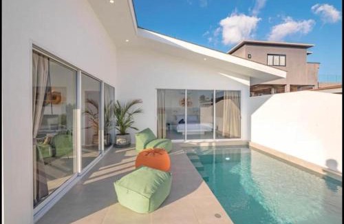 Maret Villa | Villa Mikalamai