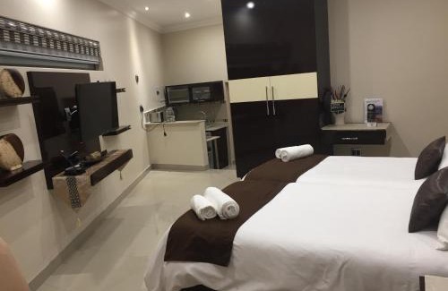 Greater Johannesburg Metropolitan Area House | Villa MikaMora