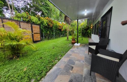 Bandera House | Villa Milagro