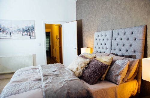 Splott Apartment | Villa Mimosa 1