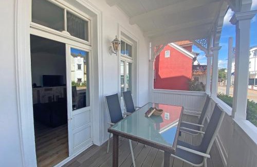 Gohren Apartment | Villa Minna - Whg 3 mit Balkon