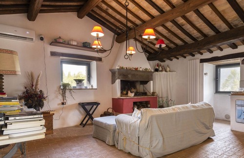 Monteluiano Villa | Villa Minotti - Charming villa with private pool, spa and garden near Gubbio