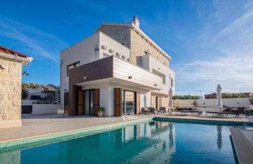 Rogoznica Apartment | Villa Mint