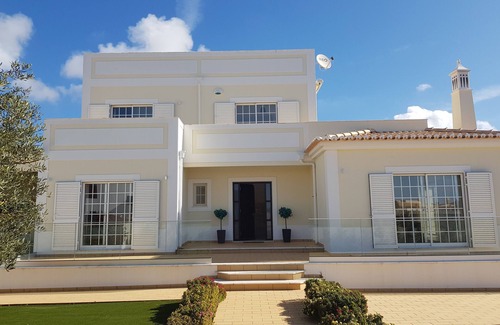 Mato Serrao House | Villa Mirante with sea view and heated pool