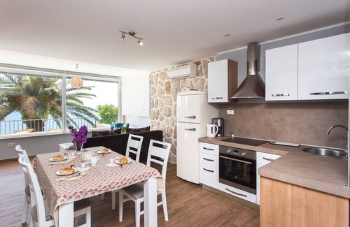 Mlini Apartment | Villa Mirjana - One Bedroom Apartment with Terrace and Sea View (Palma)