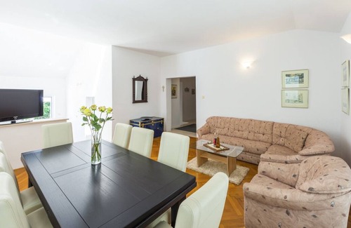 Gruda Villa | Villa Mirno - Four Bedroom Villa, Sleeps 8