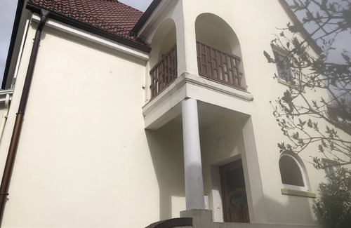 Rablinghausen Villa | Villa 'Mit 4 Schlafzimmer' with Private Terrace, Private Garden and Wi-Fi