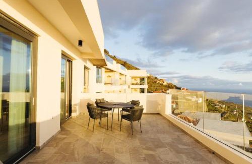 Las Indias Villa | Villa Moderna en La Palma con Vistas al Mar y Piscina