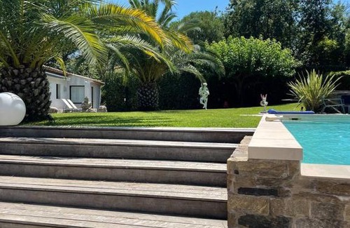 Cap-Ferrat Apartment | Villa Moderne avec Piscine et jardin