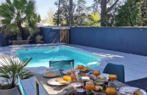 Saint-Jean-de-Vedas Villa | Villa Moderne à Montpellier - Swimming pool - Tramway